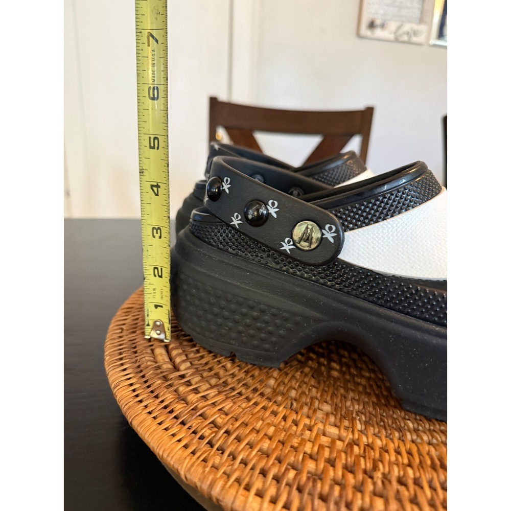 Crocs Stomp Clog Wednesday Addams Black White Platform Studded Jibbitz Charms - Picture 5 of 10